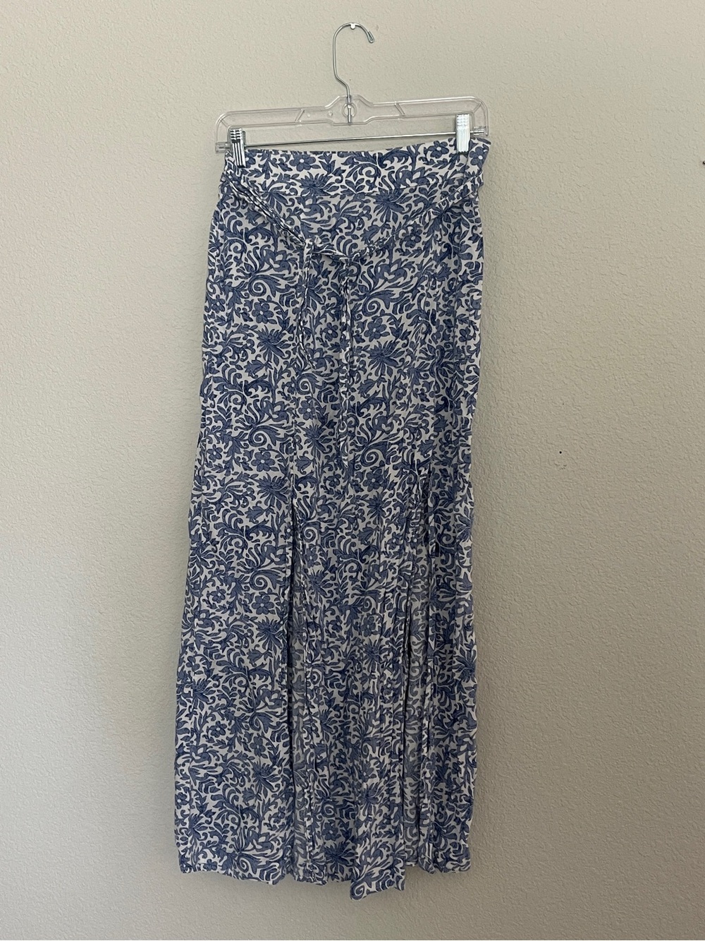 Lucy Love Blue and White Printed Maxi Skirt